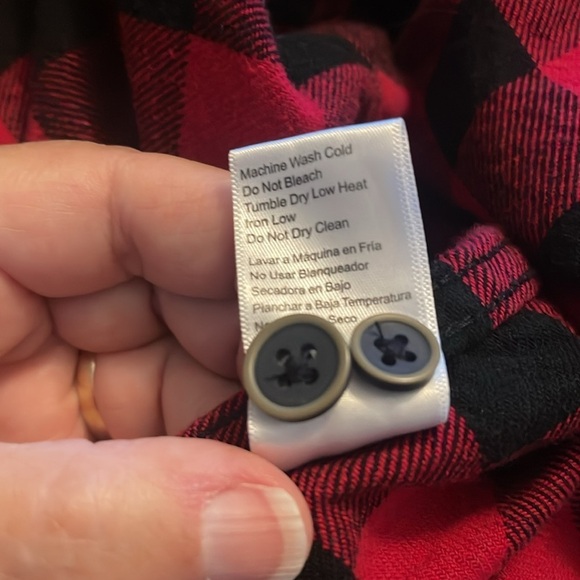 Buffalo Plaid  Button Up men’s XLT Heavy Flannel Shirt BLACK & Red long sleeve . - Picture 8 of 9